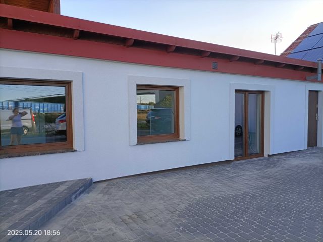 Mieszkanie 3-pokojowe Nowa Wieś Wielka. Zdjęcie 1