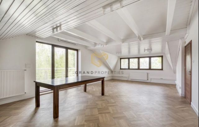 dom szeregowy, 10 pokoi Warszawa Praga-Południe. Zdjęcie 12