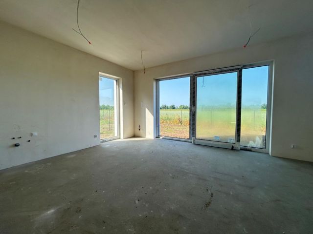 Mieszkanie 5-pokojowe Psary. Zdjęcie 5