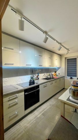 Mieszkanie 3-pokojowe Krynica-Zdrój. Zdjęcie 13