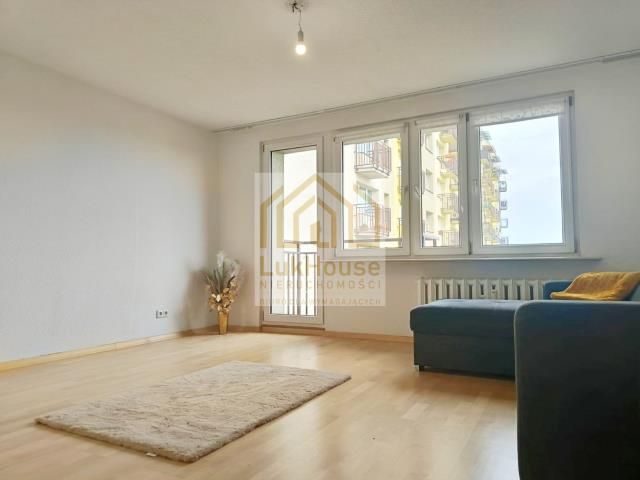 Mieszkanie 3-pokojowe Bytom, ul. ks. Prymasa Augusta Hlonda