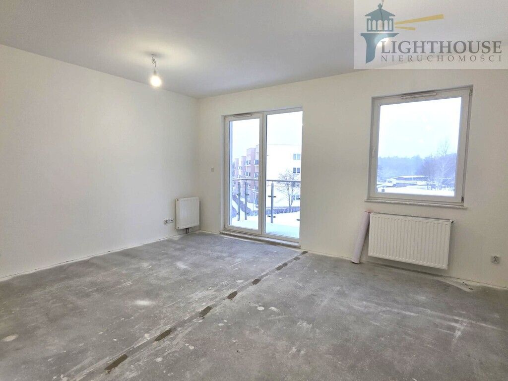 Mieszkanie 3-pokojowe Gdynia Obłuże, ul. kpt. Antoniego Ledóchowskiego. Zdjęcie 3