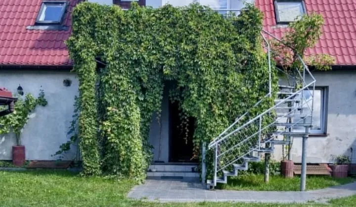 dom wolnostojący, 7 pokoi Dobra, ul. 3 Maja