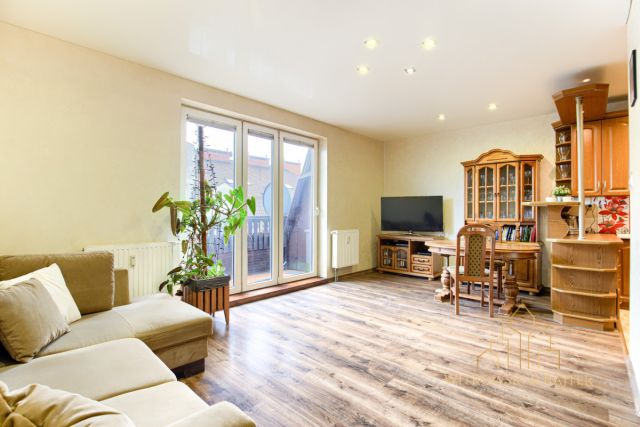 Mieszkanie 3-pokojowe Warszawa Białołęka, ul. Jana Husa. Zdjęcie 1