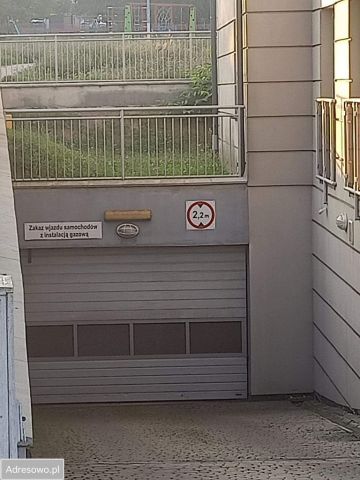 Garaż/miejsce parkingowe Kielce Uroczysko, ul. Marszałkowska. Zdjęcie 1
