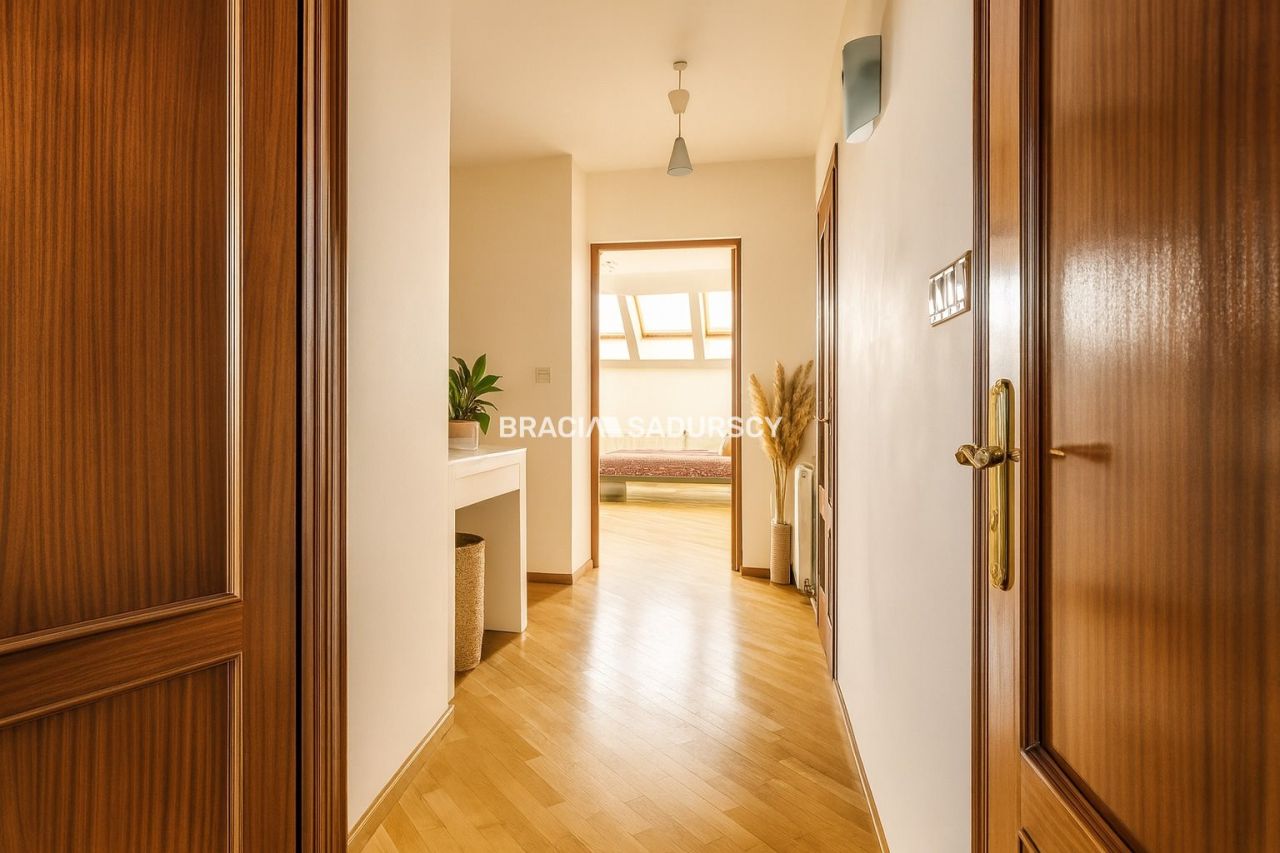 Mieszkanie 4-pokojowe Kraków Dębniki, ul. Kobierzyńska. Zdjęcie 16