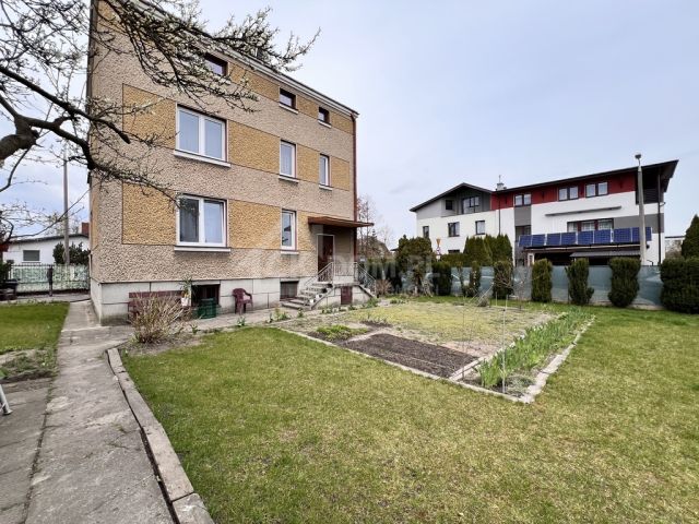 dom wolnostojący, 6 pokoi Radom Dzierzków, ul. Kaszubska. Zdjęcie 2