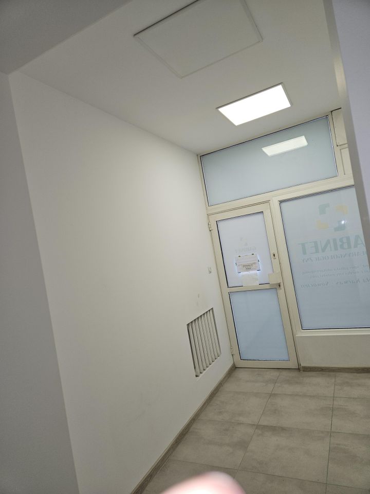 Lokal Świebodzice, ul. Henryka Sienkiewicza. Zdjęcie 3