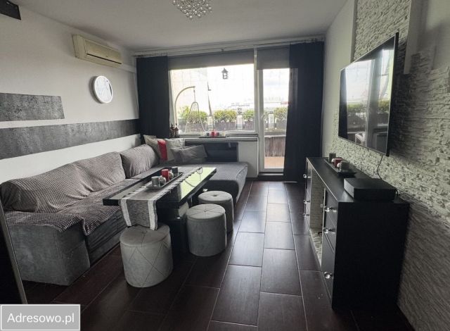 Mieszkanie 4-pokojowe Katowice os. Witosa, ul. Henryka Dulęby. Zdjęcie 1