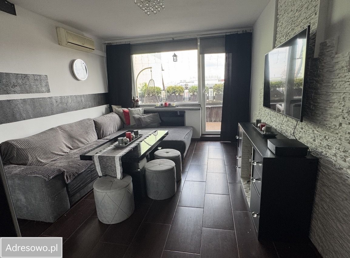 Mieszkanie 4-pokojowe Katowice os. Witosa, ul. Henryka Dulęby. Zdjęcie 1