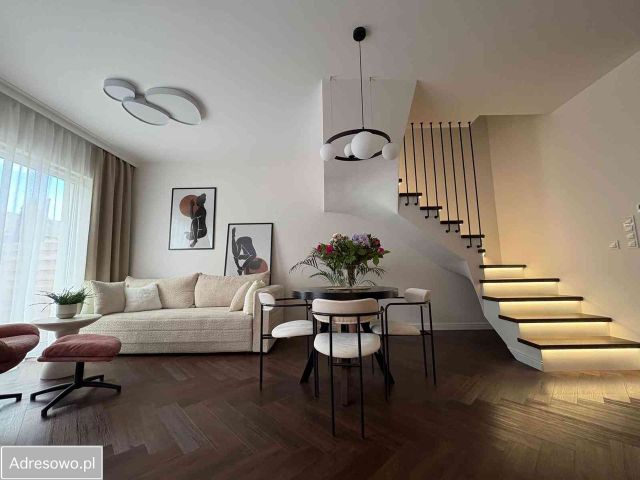 dom szeregowy, 4 pokoje Słomin. Zdjęcie 1