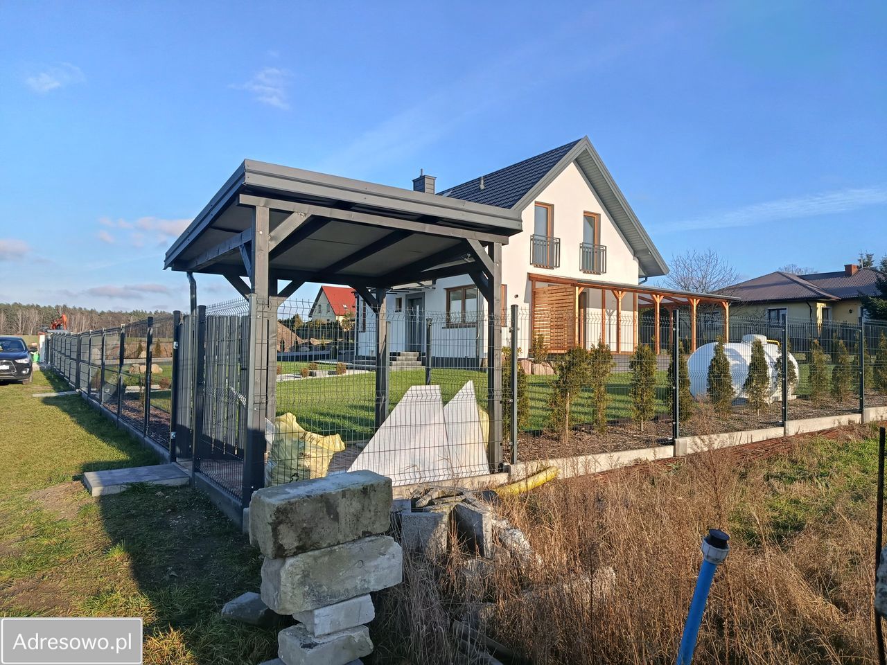 dom wolnostojący, 5 pokoi Glinianka. Zdjęcie 9