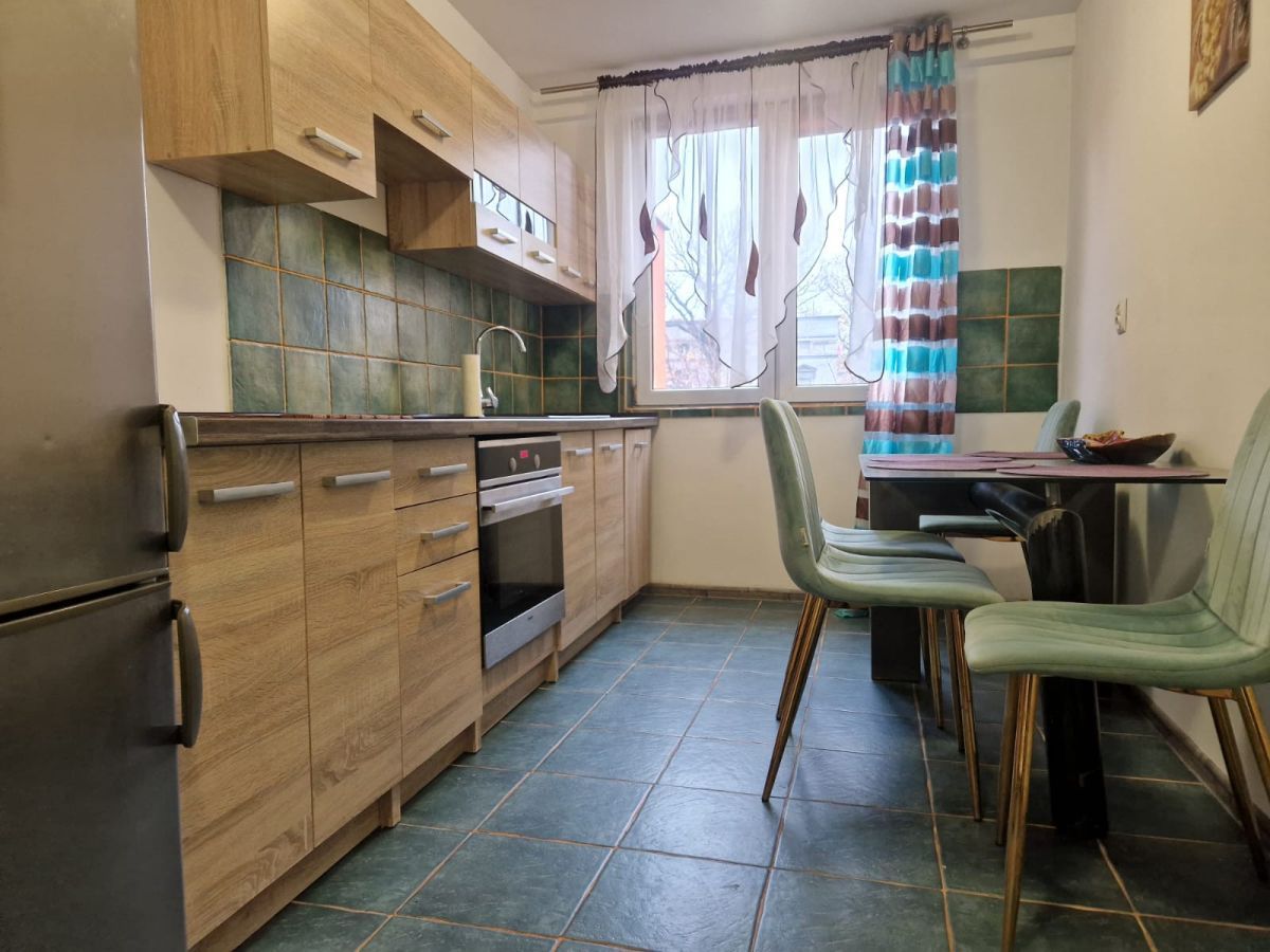 Mieszkanie 5-pokojowe Jelenia Góra. Zdjęcie 16