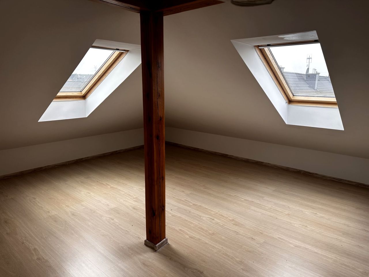 bliźniak, 4 pokoje Namysłów, ul. Wierzbowa. Zdjęcie 8