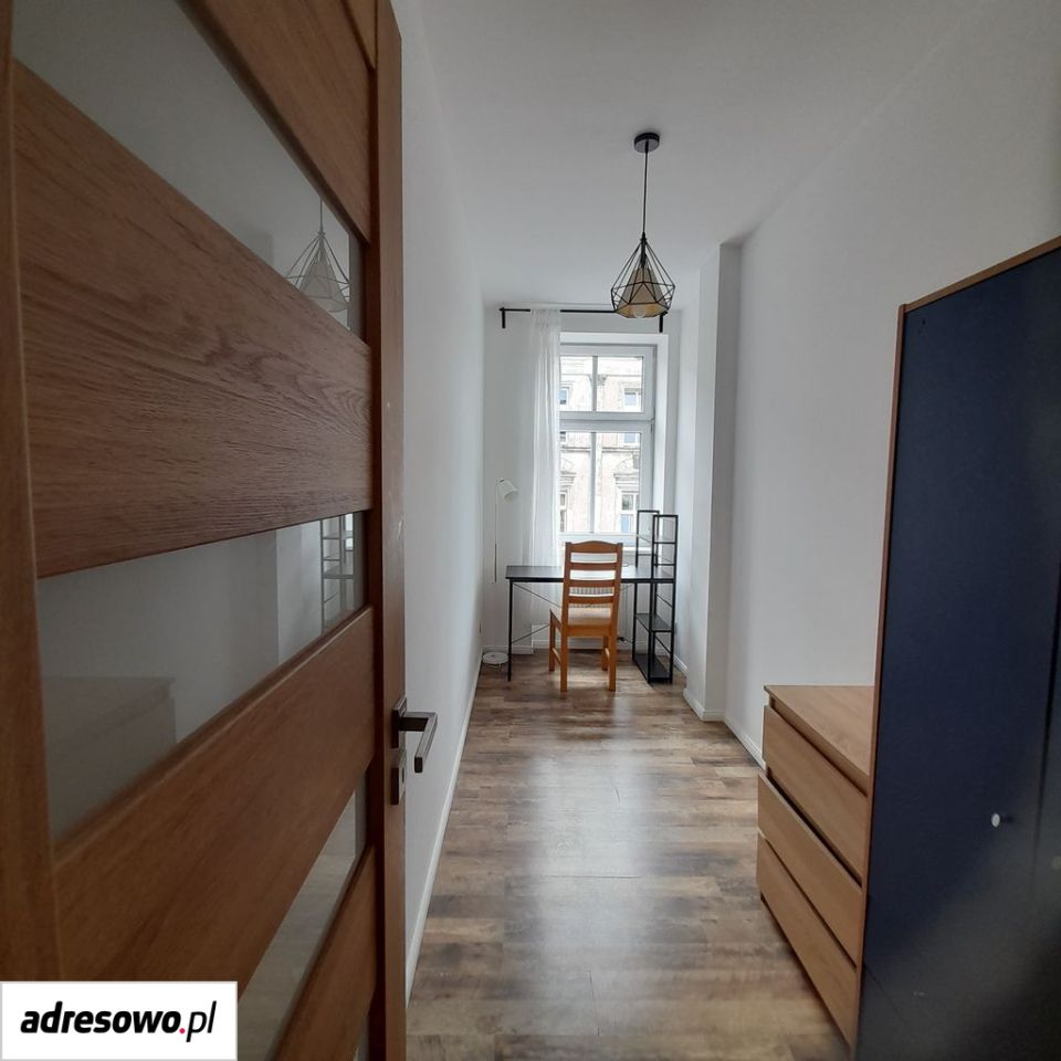 Mieszkanie 3-pokojowe Wrocław Śródmieście, ul. Kazimierza Jagiellończyka. Zdjęcie 2