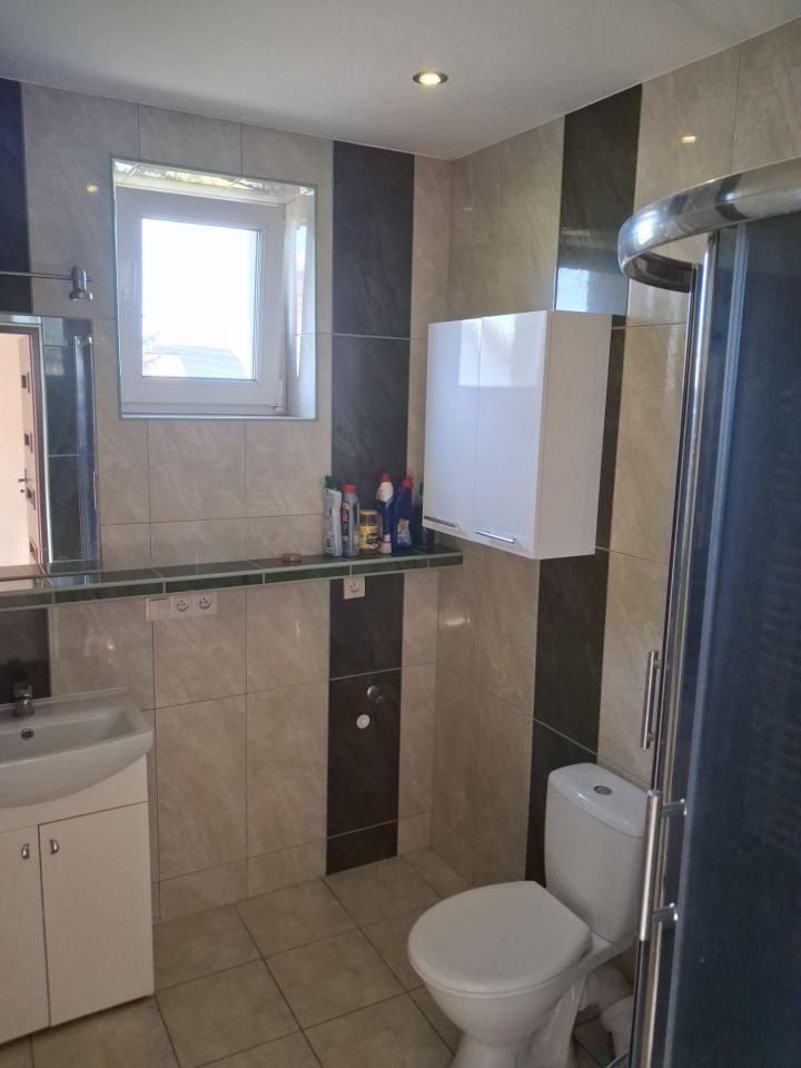 dom wolnostojący, 5 pokoi Rudy. Zdjęcie 5