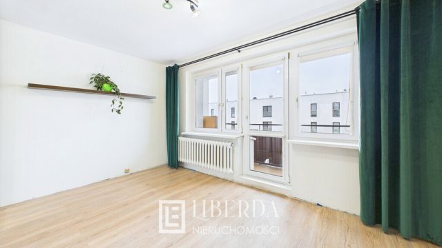 Mieszkanie 3-pokojowe Legionowo, ul. Władysława Broniewskiego. Zdjęcie 2