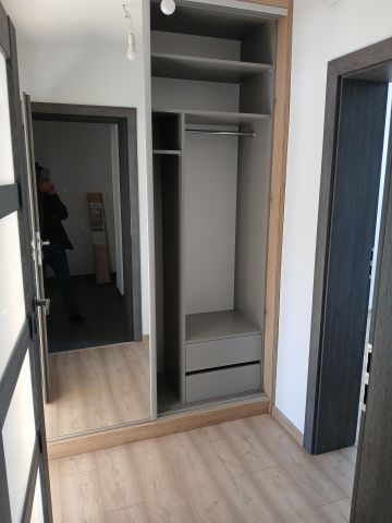 Mieszkanie 3-pokojowe Kanina. Zdjęcie 5