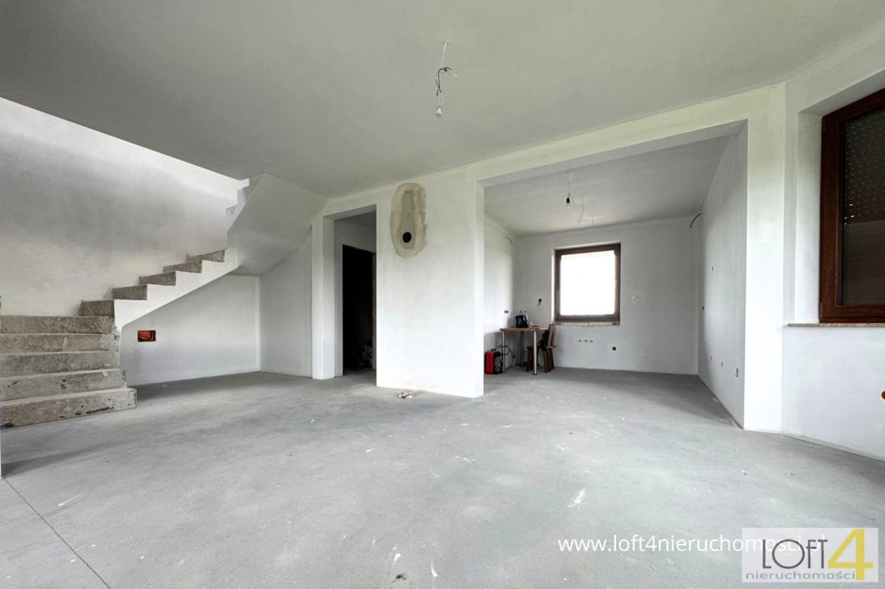 dom wolnostojący, 6 pokoi Lipnica Murowana. Zdjęcie 7