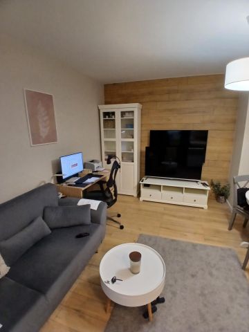 Mieszkanie 2-pokojowe Wawrów, ul. Słoneczna. Zdjęcie 1