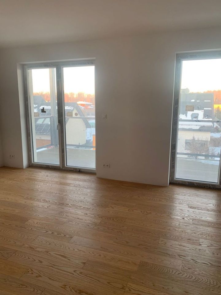 Mieszkanie 3-pokojowe Łazy. Zdjęcie 5