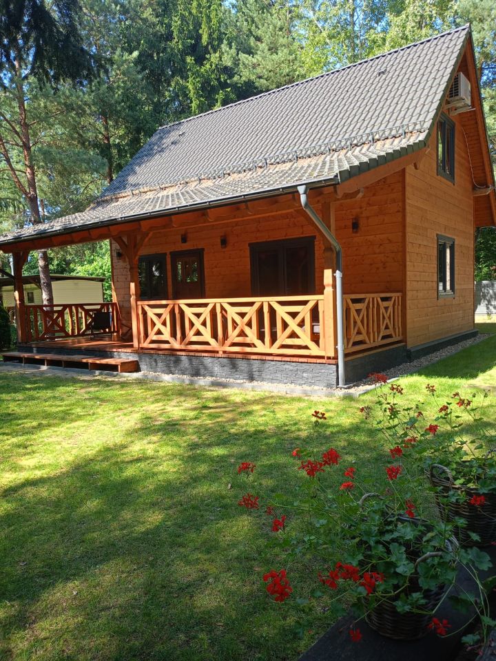 dom wolnostojący, 3 pokoje Zielonka. Zdjęcie 16