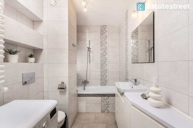 Mieszkanie 2-pokojowe Kraków, os. Bohaterów Września. Zdjęcie 13