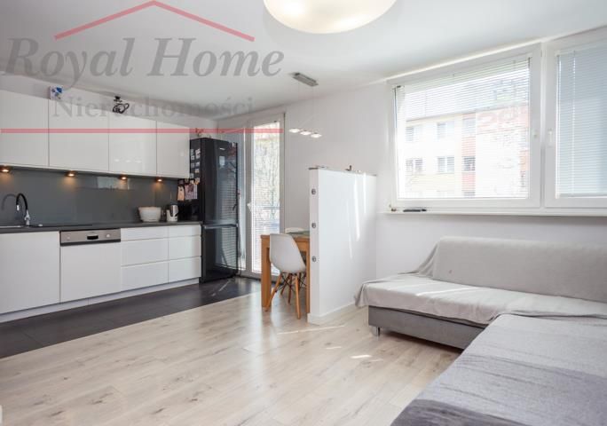 Mieszkanie 3-pokojowe Wrocław Fabryczna, ul. Szczęśliwa. Zdjęcie 2