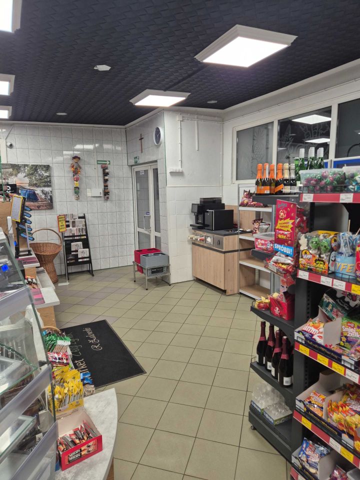 Lokal Jadwisin, ul. Jerzego Szaniawskiego. Zdjęcie 3