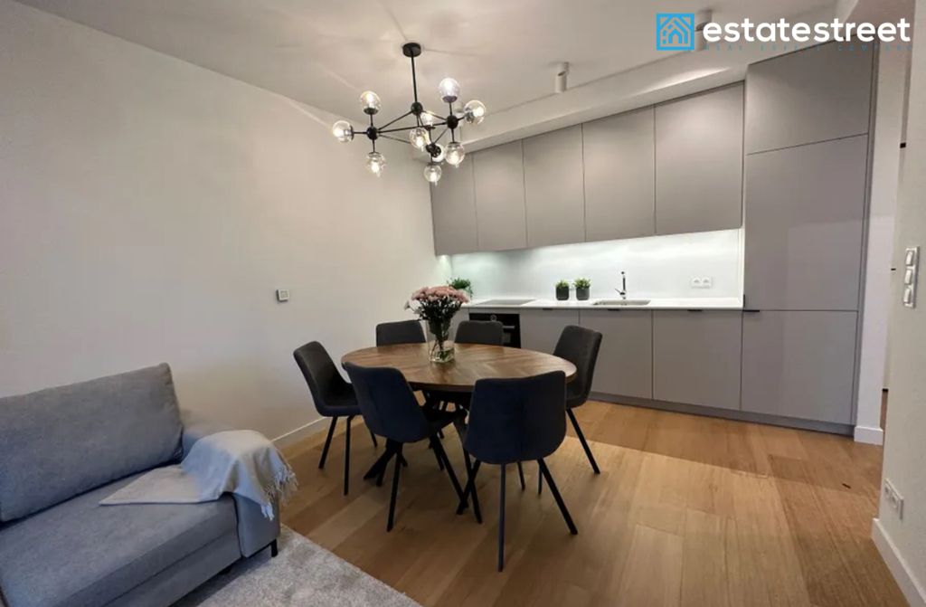 Mieszkanie 4-pokojowe Warszawa Śródmieście, ul. Grzybowska. Zdjęcie 3