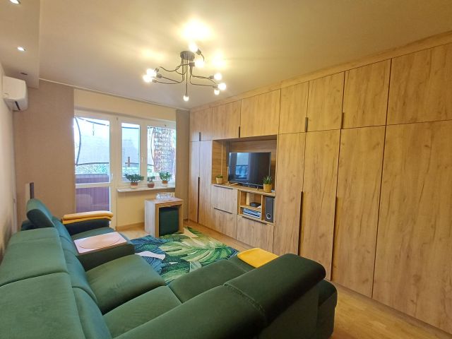 Mieszkanie 4-pokojowe Rzeszów Nowe Miasto, ul. Podwisłocze. Zdjęcie 1