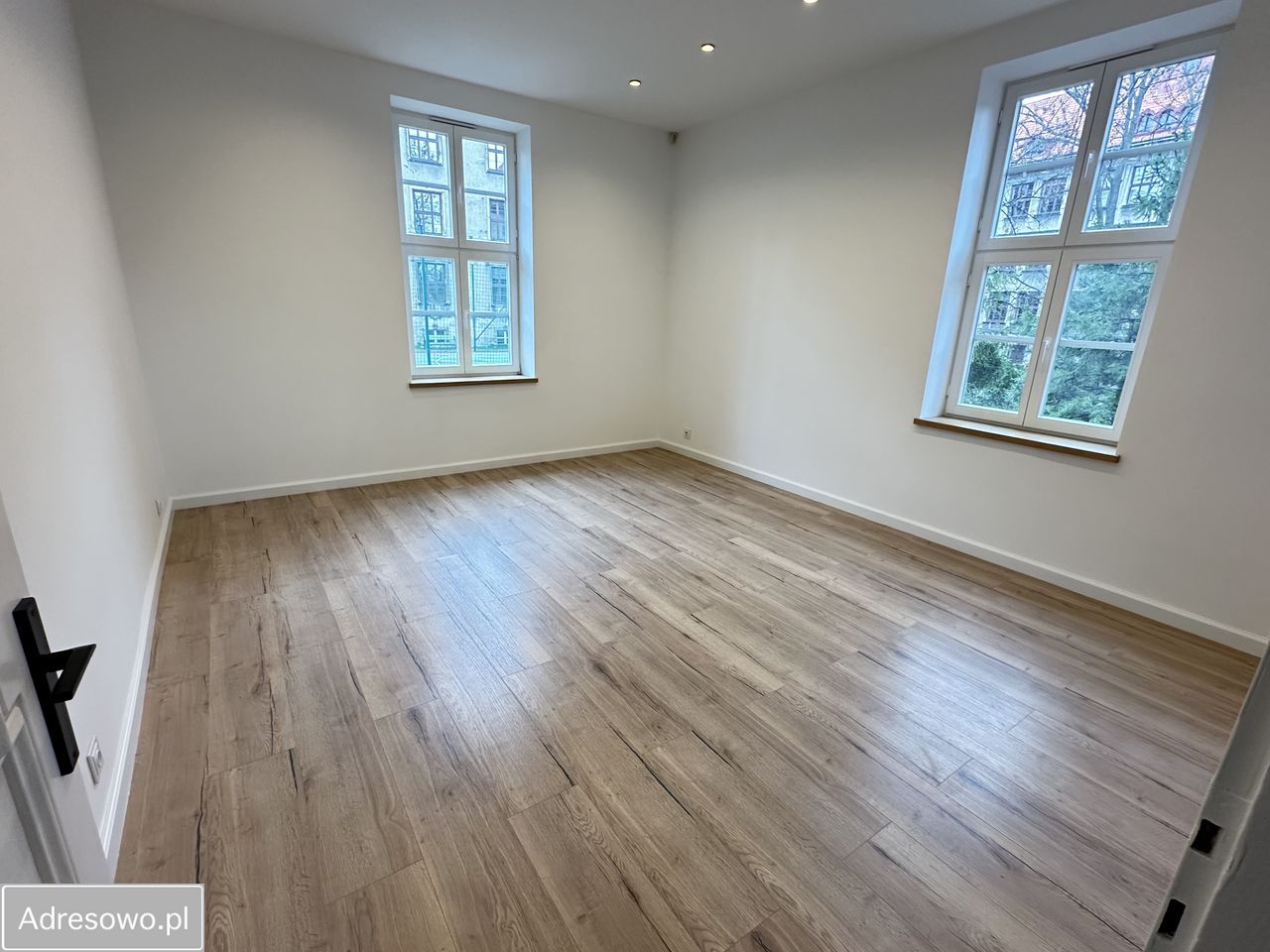 Mieszkanie 3-pokojowe Bielsko-Biała Śródmieście, ul. Zygmunta Lubertowicza. Zdjęcie 5