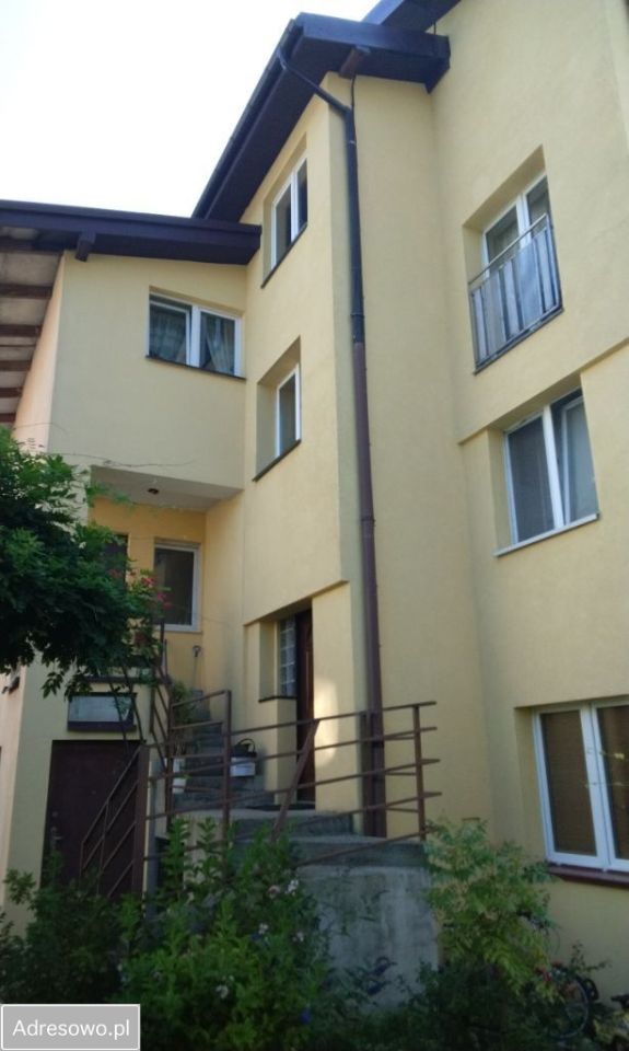 dom wolnostojący, 4 pokoje Kraków Bieżanów, ul. Henryka Hoyera. Zdjęcie 2