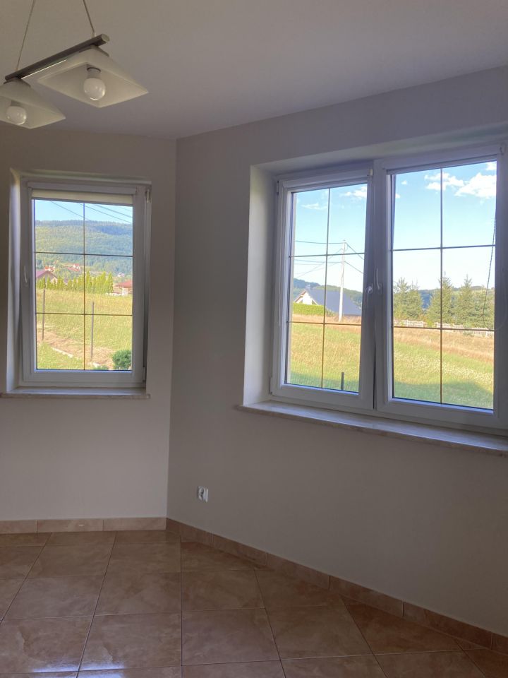 dom wolnostojący, 6 pokoi Kłodne Kamionka. Zdjęcie 13