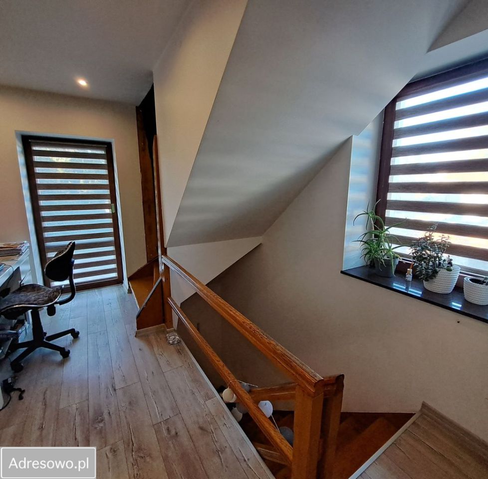 dom wolnostojący, 6 pokoi Uciechów, ul. Kościelna. Zdjęcie 6