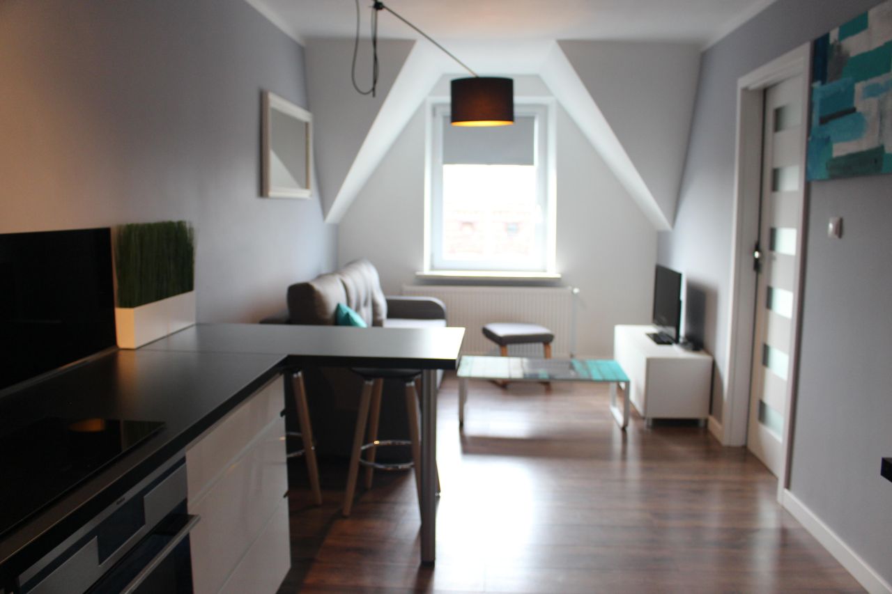 Mieszkanie 2-pokojowe Chorzów Centrum, ul. 3 Maja. Zdjęcie 4