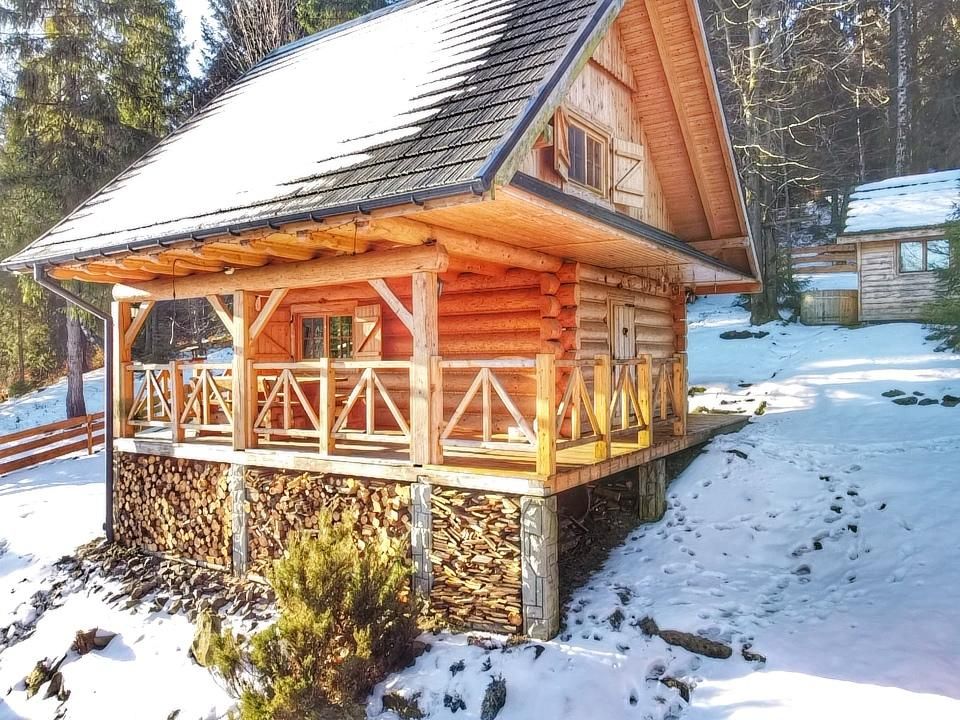 dom wolnostojący, 3 pokoje Brenna Leśnica, ul. Pasternik