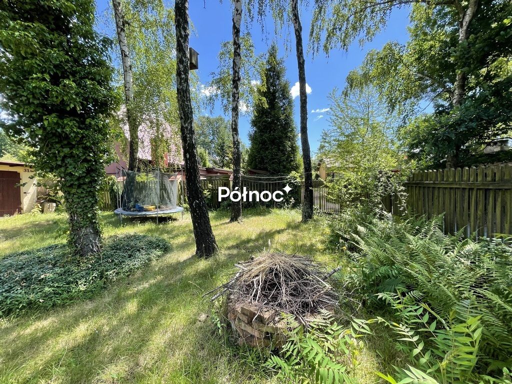 dom wolnostojący, 2 pokoje Mikołów. Zdjęcie 8