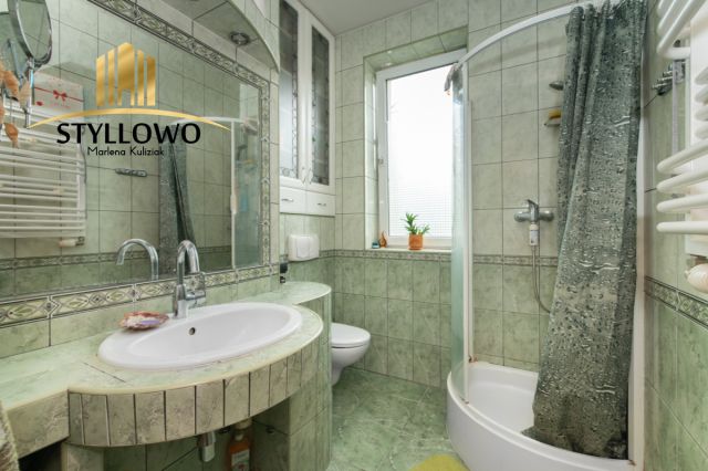 bliźniak, 4 pokoje Rotmanka. Zdjęcie 11