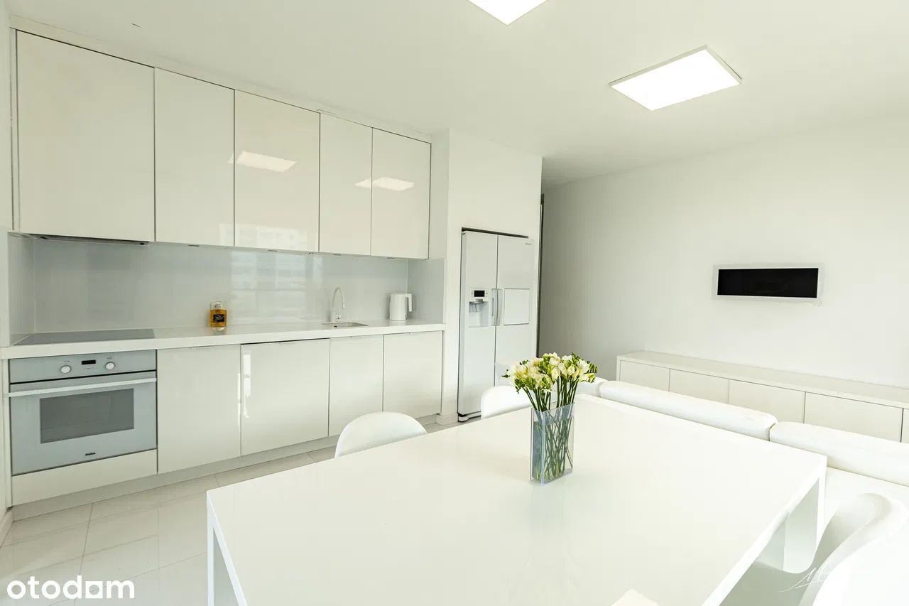 Mieszkanie 3-pokojowe Poznań Chartowo, ul. Inflancka. Zdjęcie 2