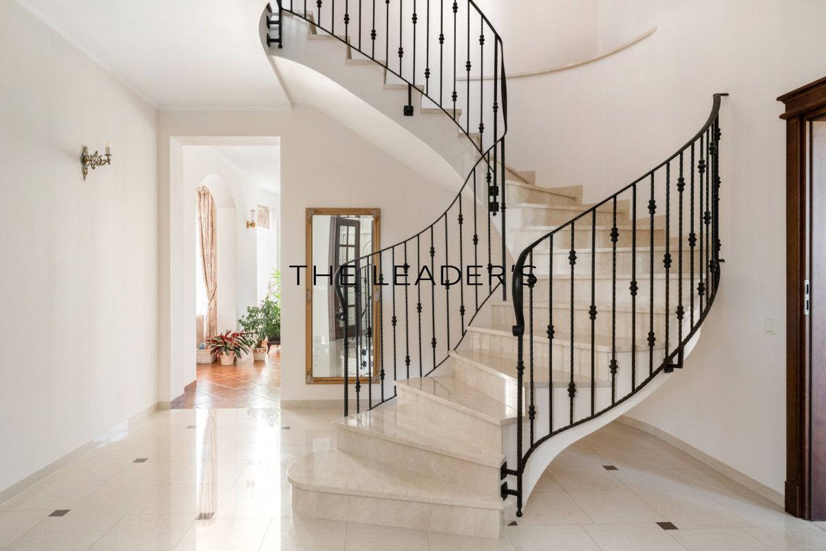 dom wolnostojący, 8 pokoi Zalesie Górne. Zdjęcie 6