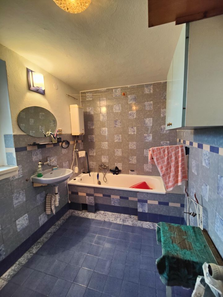 dom wolnostojący, 7 pokoi Komprachcice, ul. Klasztorna. Zdjęcie 9