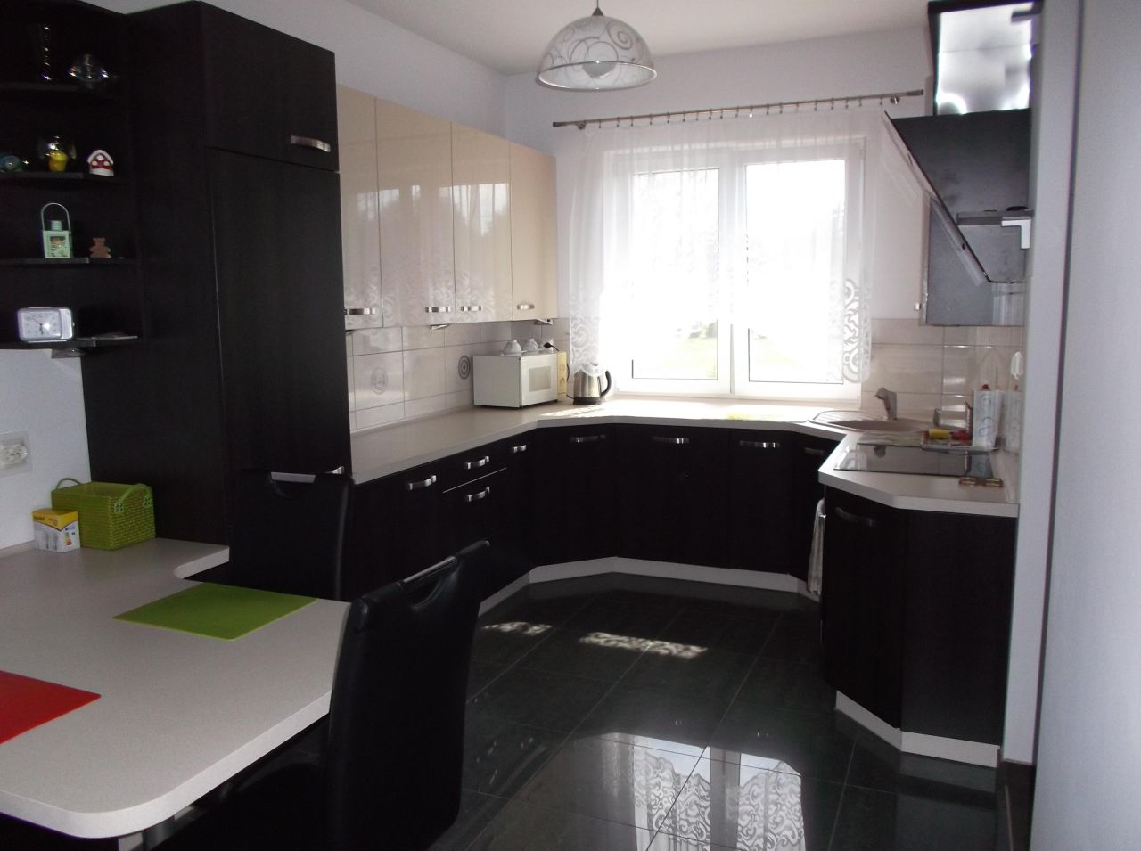 dom wolnostojący, 5 pokoi Famułki Brochowskie. Zdjęcie 7