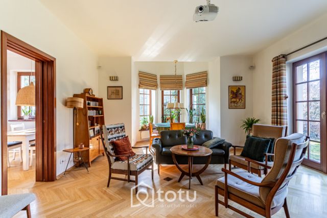 dom wolnostojący, 7 pokoi Komorów. Zdjęcie 2