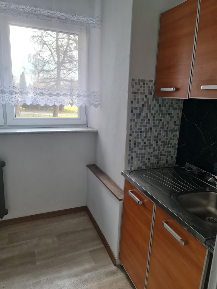 Mieszkanie 1-pokojowe Dąbrowa Górnicza Łęknice, ul. Topolowa. Zdjęcie 1