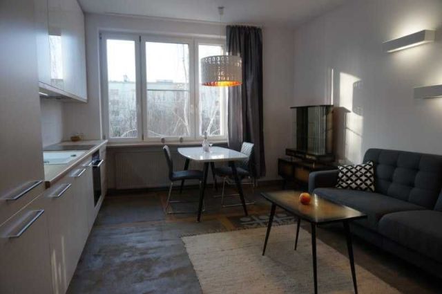 Mieszkanie 2-pokojowe Warszawa Górny Mokotów, ul. Fryderyka Joliot-Curie. Zdjęcie 1