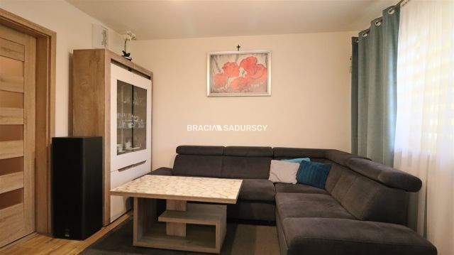 dom wolnostojący, 4 pokoje Pogorzany. Zdjęcie 17