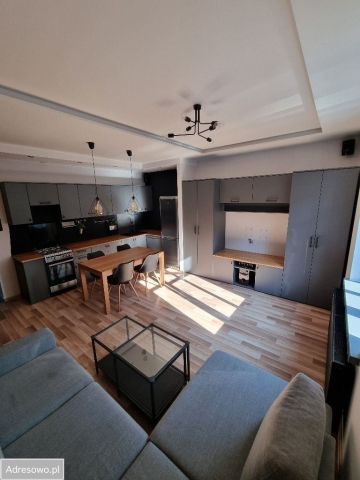 Mieszkanie 3-pokojowe Świętochłowice, ul. Metalowców. Zdjęcie 1