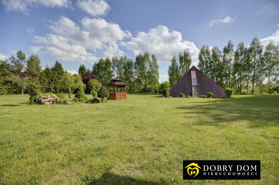 dom wolnostojący, 11 pokoi Kaniuki. Zdjęcie 9