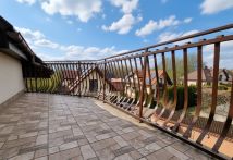 dom wolnostojący, 11 pokoi Modlnica. Zdjęcie 4